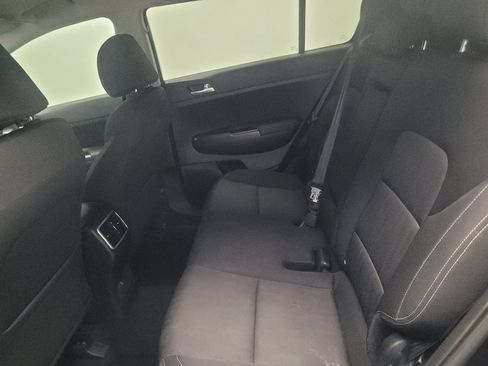 Used 2022 Kia Sportage LX FWD image 18