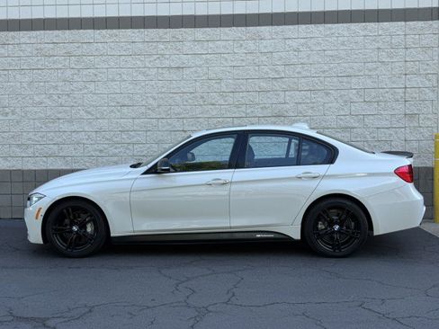 Used 2015 BMW 335i xDrive Sedan AWD/4WD image 13