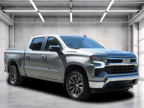 Used 2024 Chevrolet Silverado 1500 LT AWD/4WD image 1