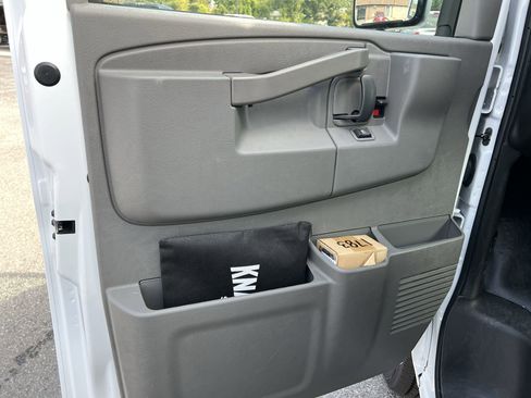 New 2025 GMC Savana 3500 w/ Power Convenience Package image 51