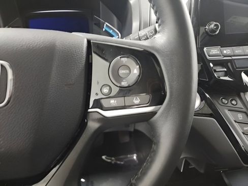 Used 2022 Honda Odyssey Elite image 24