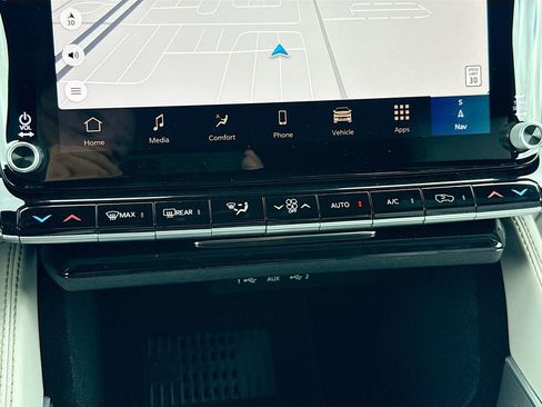 New 2026 Jeep Grand Wagoneer 2WD image 16