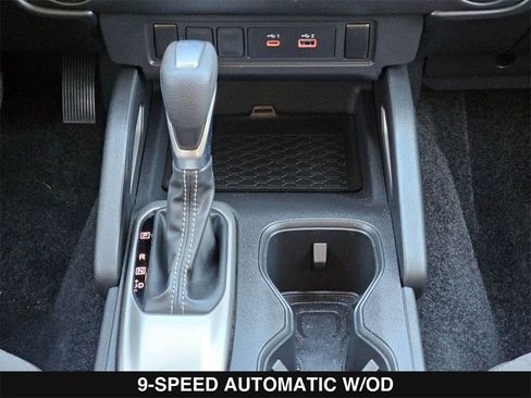 Used 2022 Nissan Frontier SV w/ Graphics Package image 21