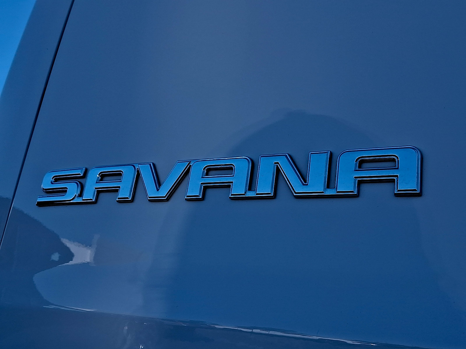 Certified 2025 GMC Savana 3500 LT w/ LT Preferred Equipment Group RWD image 30