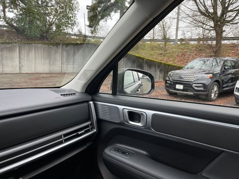 Used 2025 Hyundai Santa Fe SEL image 38