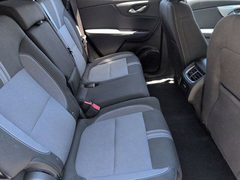 Used 2025 Chevrolet Blazer LT FWD image 29