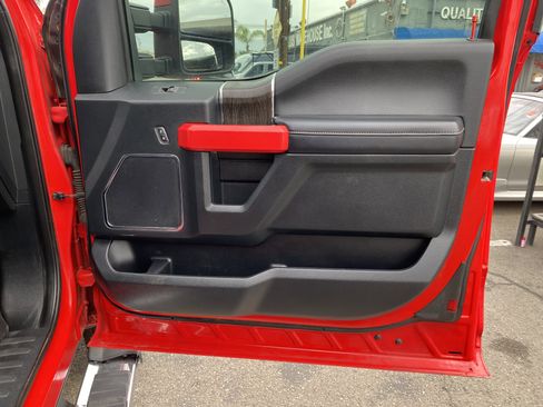 Used 2021 Ford F350 Lariat w/ Lariat Value Package image 27