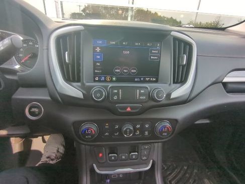 Used 2019 GMC Terrain SLT w/ Preferred Package AWD/4WD image 4