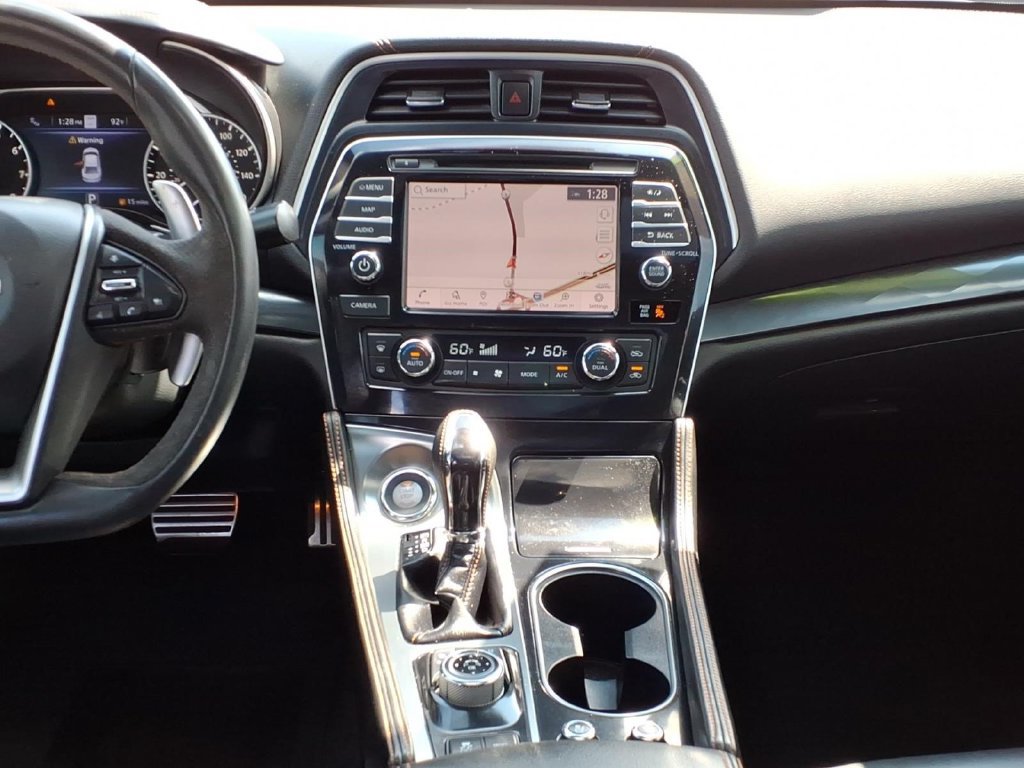 Used 2023 Nissan Maxima SR w/ Sport Mat Group FWD image 16