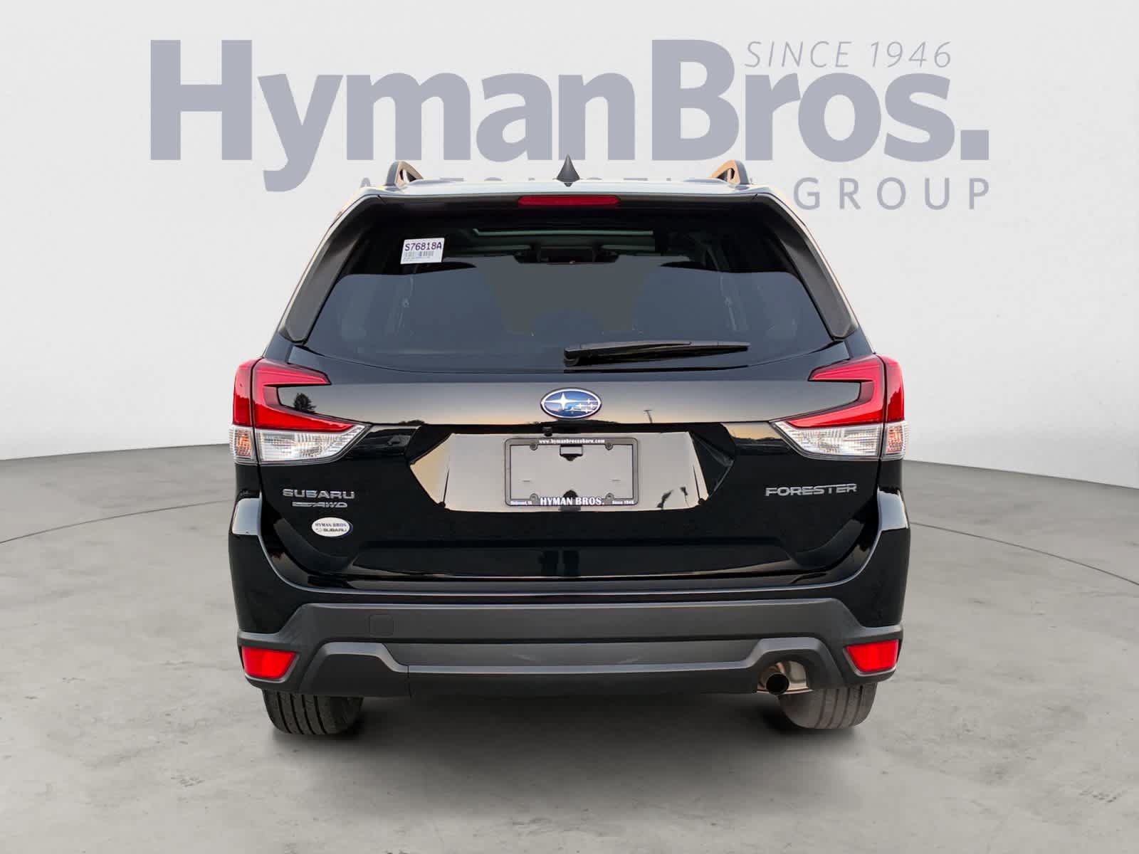 Certified 2023 Subaru Forester Premium AWD/4WD image 4