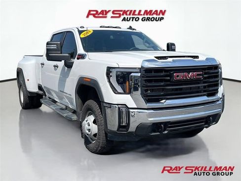 Used 2024 GMC Sierra 3500 Pro AWD/4WD image 1