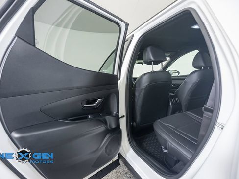 Used 2025 Hyundai Santa Cruz SEL AWD/4WD image 25