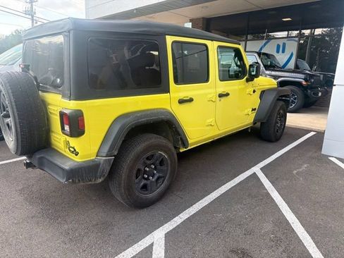 Used 2023 Jeep Wrangler Unlimited Sport AWD/4WD image 6