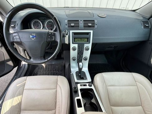 Used 2012 Volvo C70 T5 FWD image 9