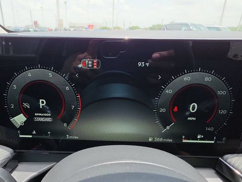 New 2026 Nissan Kicks SR w/ Cold Weather Package FWD image 14