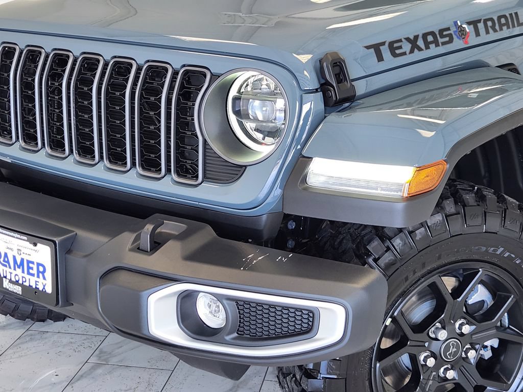 New 2026 Jeep Gladiator Sport AWD/4WD image 10