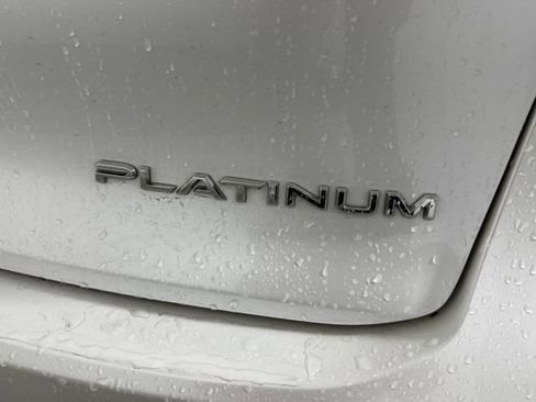 Used 2024 Toyota Crown Platinum image 18