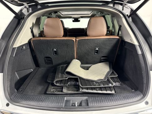 Used 2024 Acura MDX SH-AWD w/ Technology Package image 32