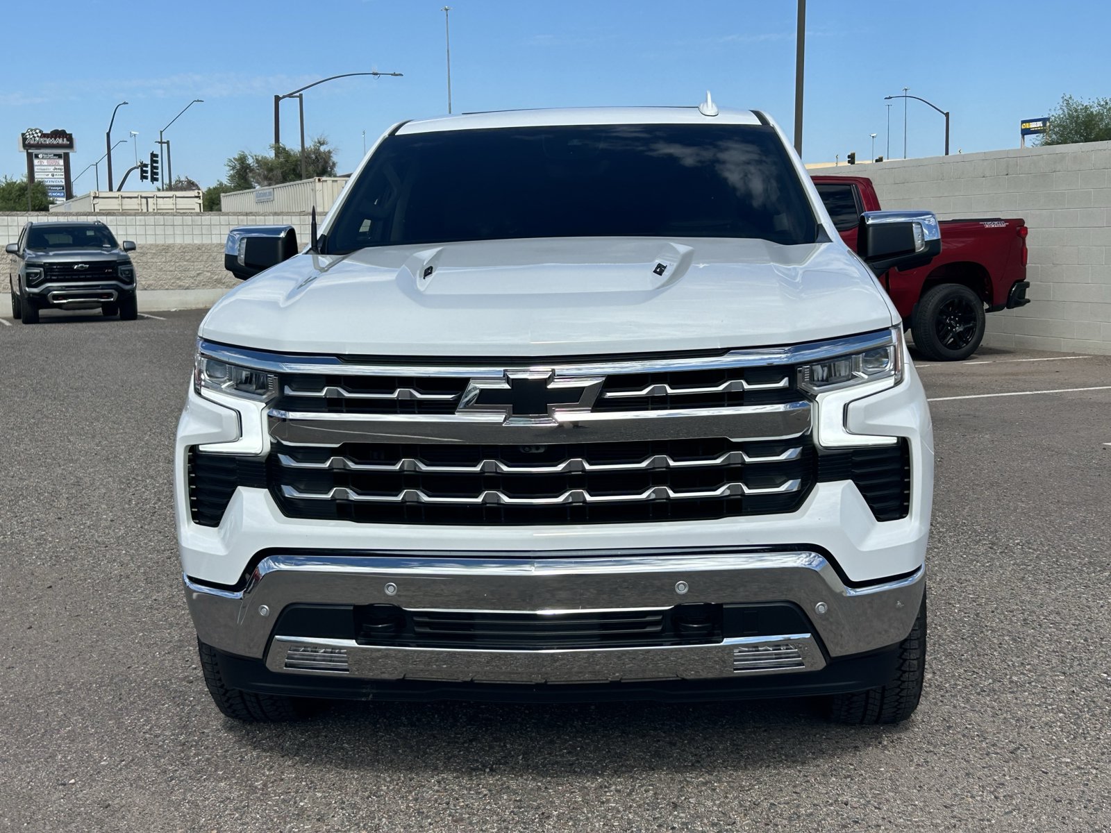 Certified 2026 Chevrolet Silverado 1500 LTZ AWD/4WD image 8