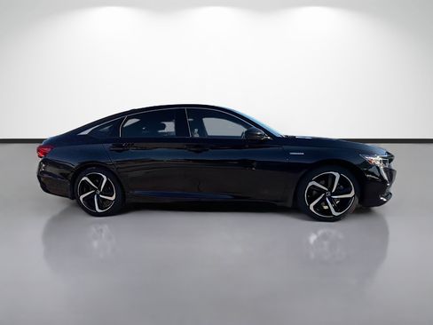 Used 2022 Honda Accord Sport image 6