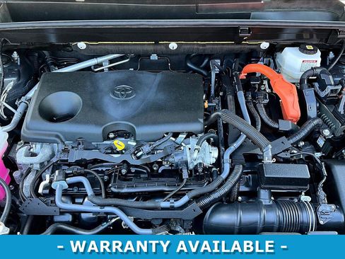 Used 2024 Toyota Venza LE AWD/4WD image 30