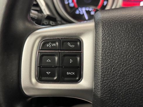 Used 2015 Dodge Journey SE w/ Flexible Seating Group image 25