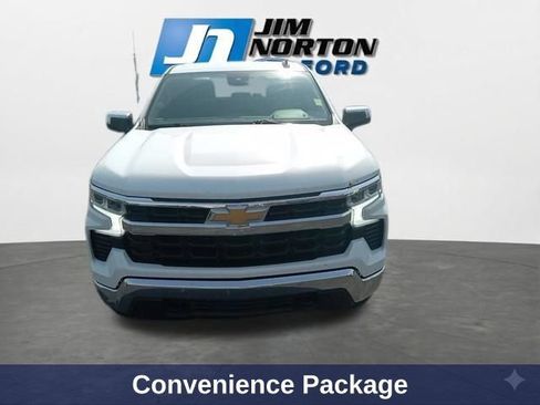 Used 2022 Chevrolet Silverado 1500 LT AWD/4WD image 3
