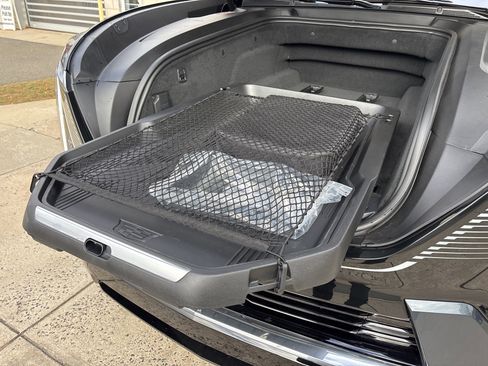 New 2026 Cadillac Escalade IQL Luxury image 42