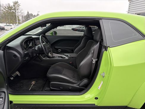 Used 2019 Dodge Challenger R/T Scat Pack image 13