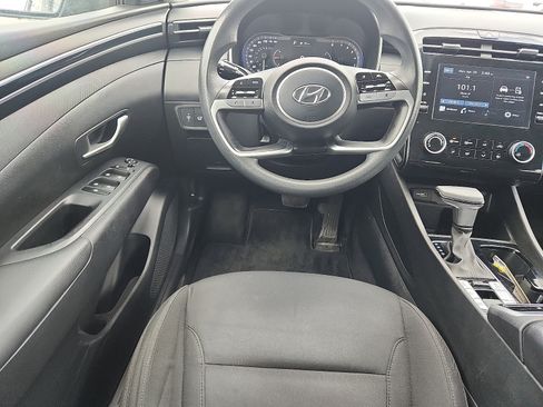 Certified 2023 Hyundai Tucson SEL AWD/4WD image 10