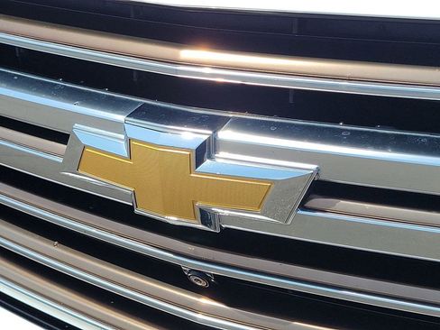 Used 2023 Chevrolet Tahoe High Country w/ Premium Package 2 image 32