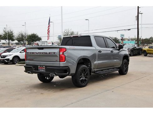 Used 2024 Chevrolet Silverado 1500 LT Trail Boss w/ Convenience Package II AWD/4WD image 5