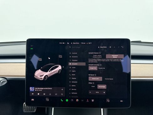 Used 2019 Tesla Model 3 Standard Range Plus image 25