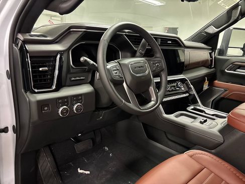 New 2026 GMC Sierra 2500 Denali Ultimate AWD/4WD image 27