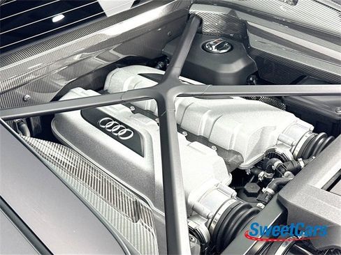 Used 2022 Audi R8 V10 performance image 38