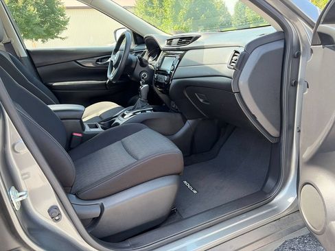 Used 2018 Nissan Rogue S AWD/4WD image 14