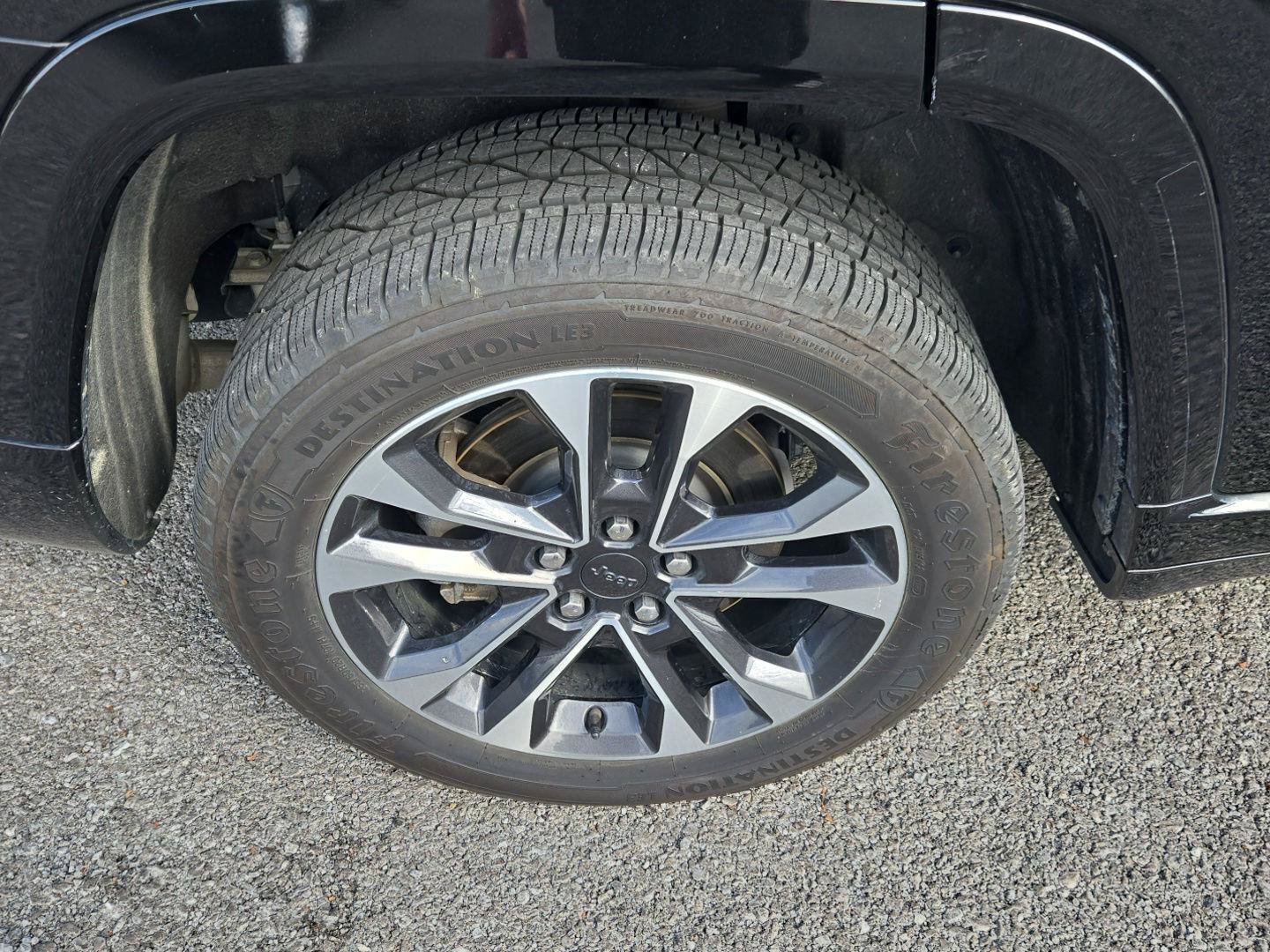 Used 2021 Jeep Grand Cherokee L Overland w/ Luxury Tech Group IV AWD/4WD image 10