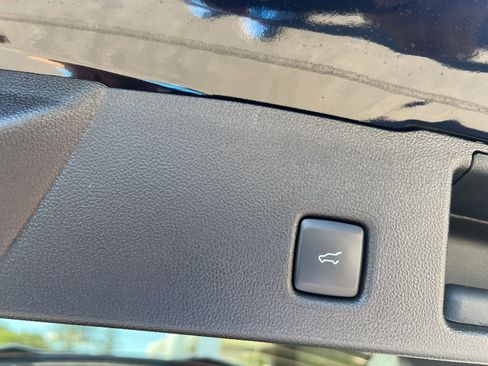 New 2025 Ford Escape ST-Line Elite w/ Tech Pack #1 image 10