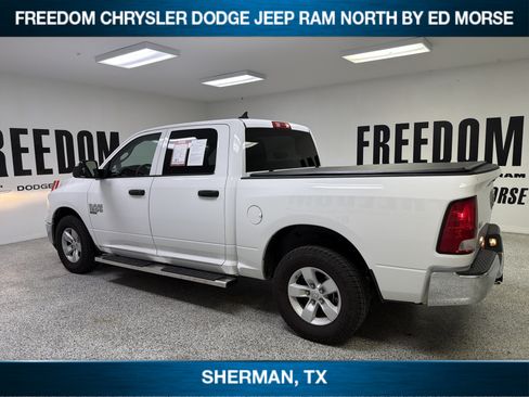 Used 2023 RAM 1500 Classic SLT w/ Trailer & Traction Group RWD image 6
