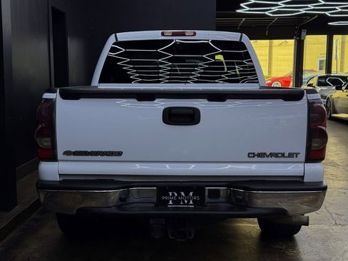 Used 2005 Chevrolet Silverado 1500 LS w/ Light Duty Power Package image 8