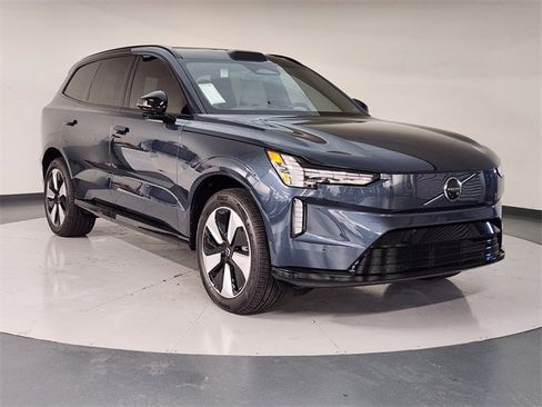 New 2025 Volvo EX90 Plus image 6