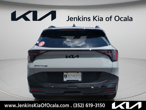 New 2026 Kia Sportage X-Line w/ X-Line Technology Package AWD/4WD image 5