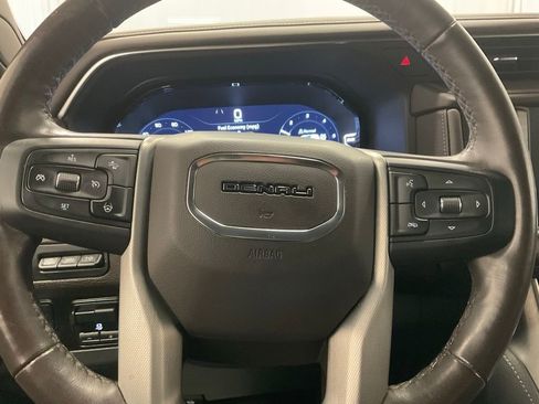 Used 2024 GMC Yukon Denali w/ Denali Reserve Package AWD/4WD image 14