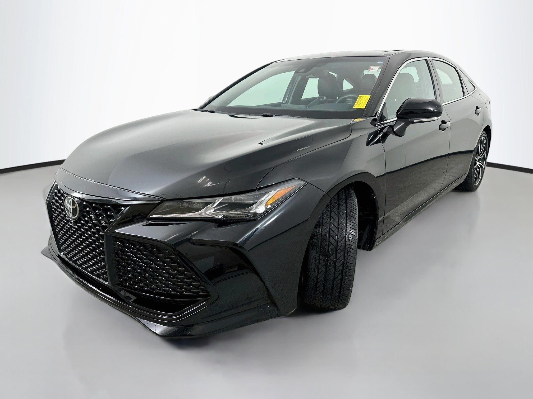 Used 2022 Toyota Avalon Touring w/ Advanced Safety Package FWD image 3