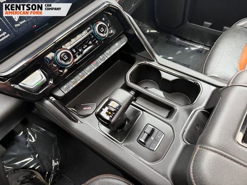 Used 2022 GMC Sierra 1500 AT4 w/ Sierra Safety Plus Package image 27