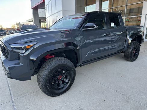 New 2026 Toyota Tacoma TRD Pro AWD/4WD image 3