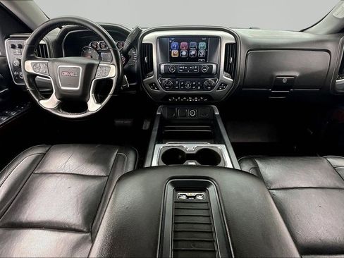 Used 2018 GMC Sierra 1500 SLT image 16