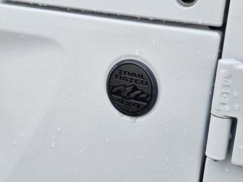 Used 2023 Jeep Wrangler Sport S image 28