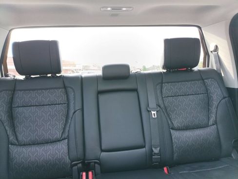 Used 2023 Toyota Tundra Limited AWD/4WD image 33