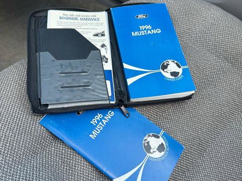 Used 1996 Ford Mustang Convertible RWD image 23